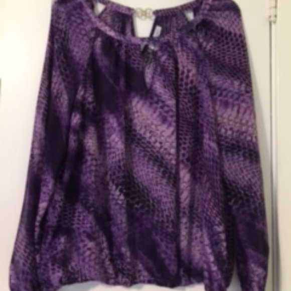 blouse - Picture 1 of 1